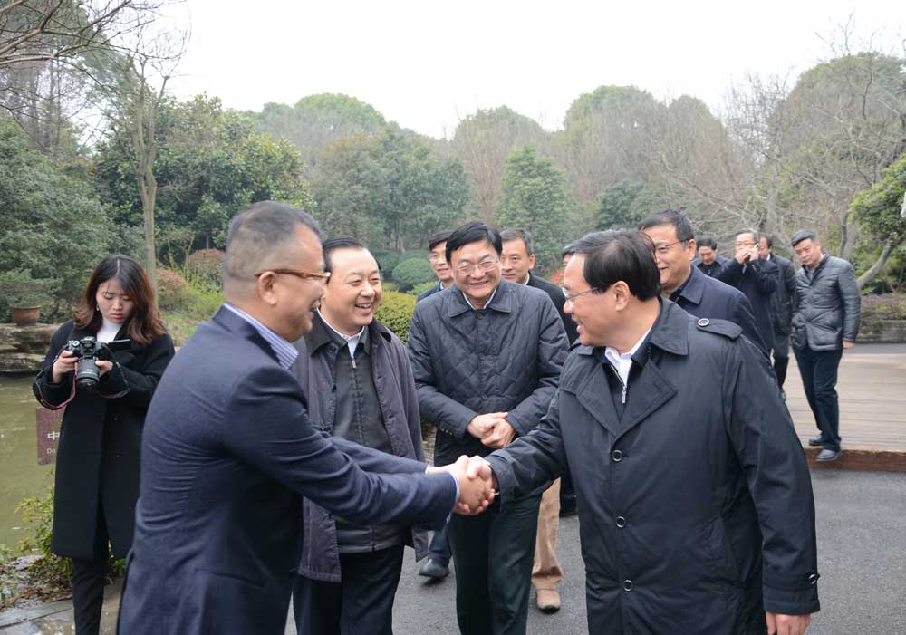 中共中央政治局委员、上海市委书记李强莅临朴园